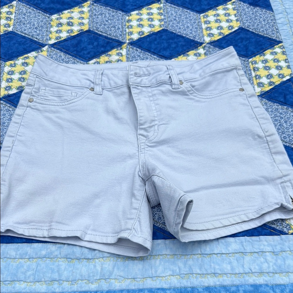 Women's Light Gray Denim Shorts